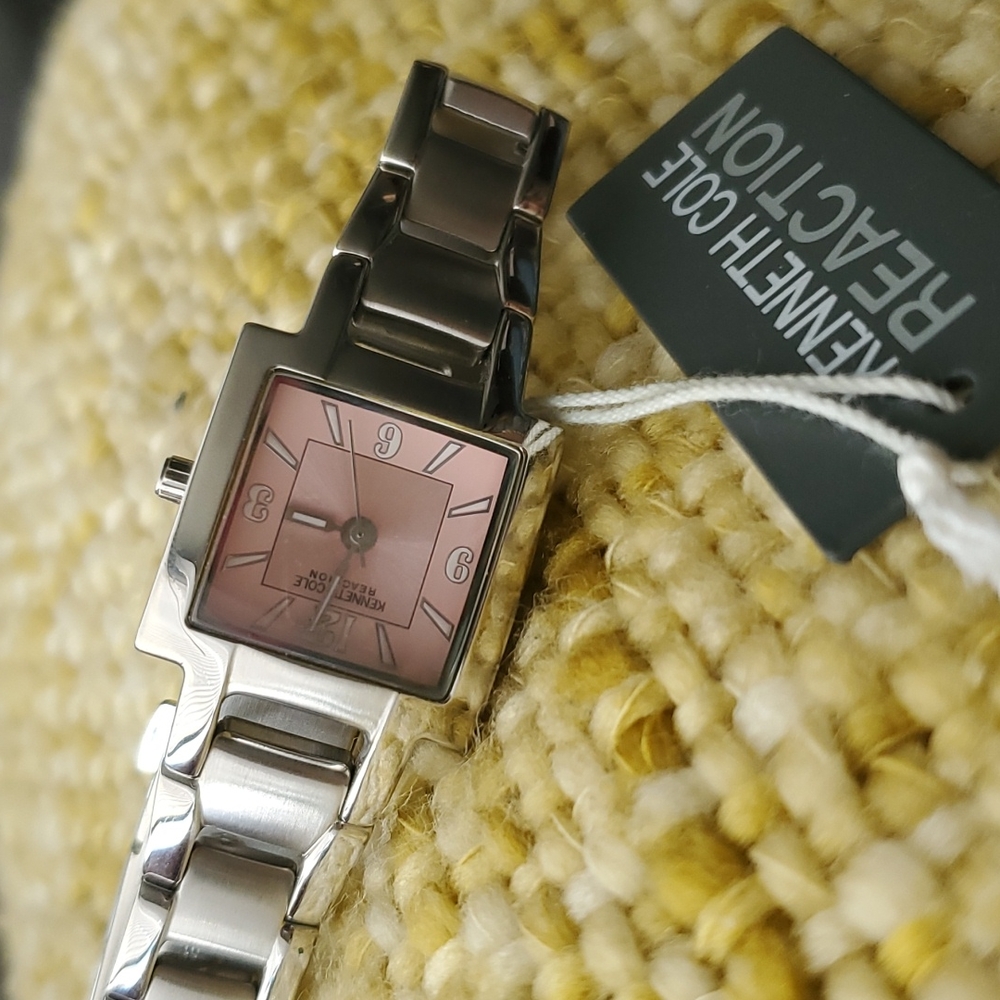 Kenneth Cole watch - Picture 3 of 3